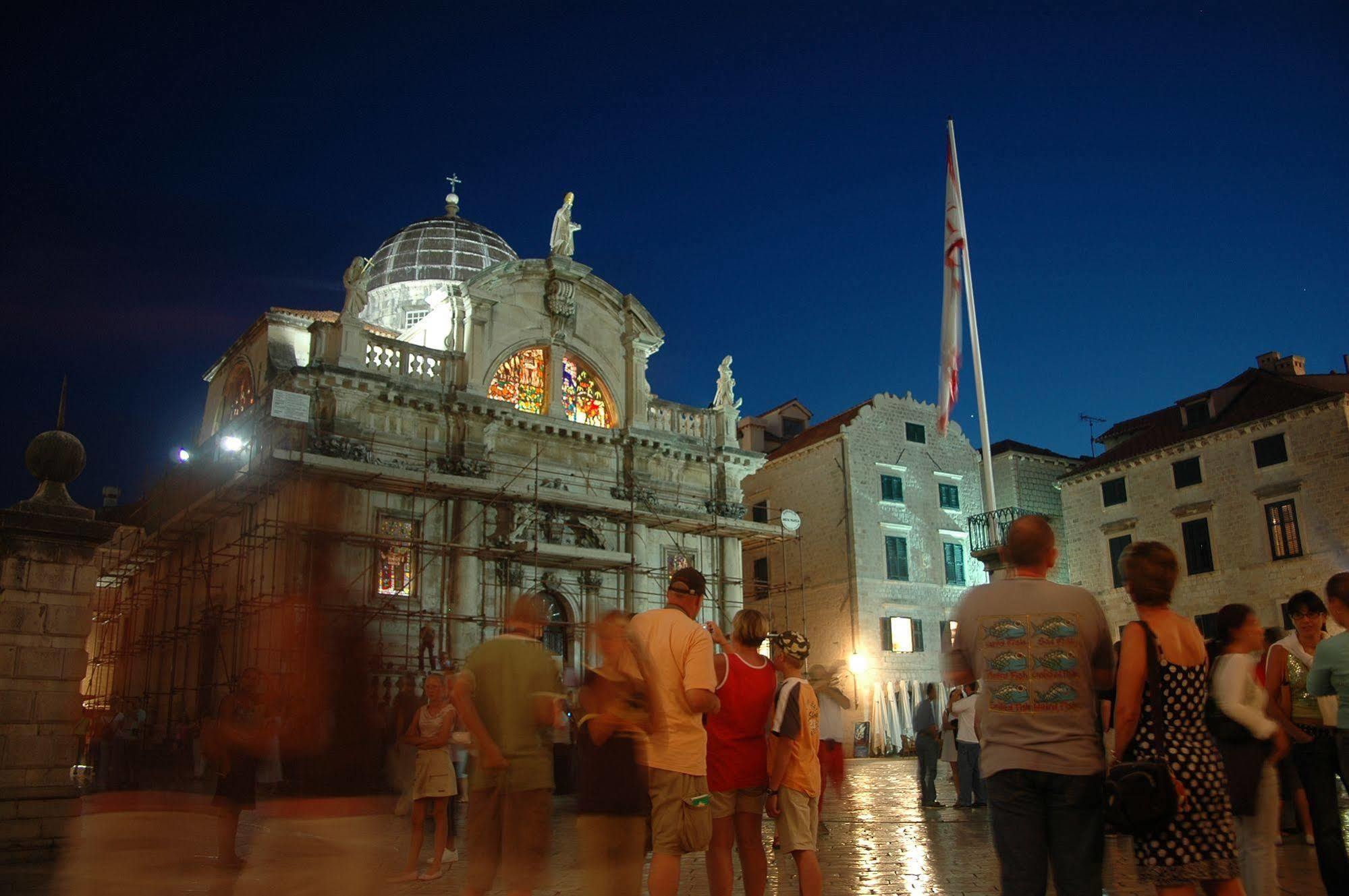 Apartment Sunce Palace With Free Offsite Parking *