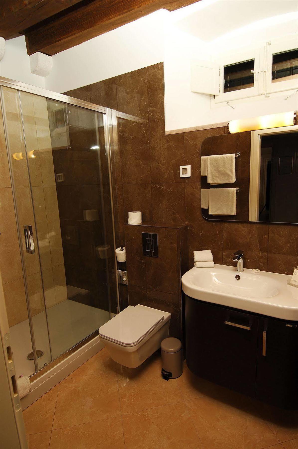 Sunce Palace With Free Offsite Parking Dubrovnik
